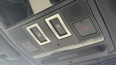 Land Rover Discovery 3.0 D300 R-Dynamic HSE 5dr Auto Diesel Station Wagon